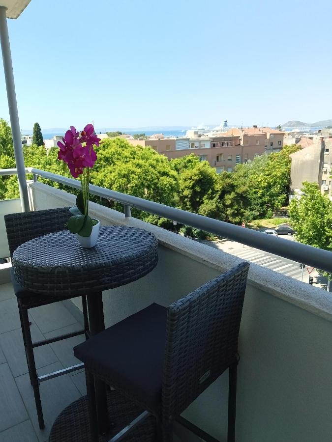 Downtown Luxury Apartment Emili Сплит Экстерьер фото